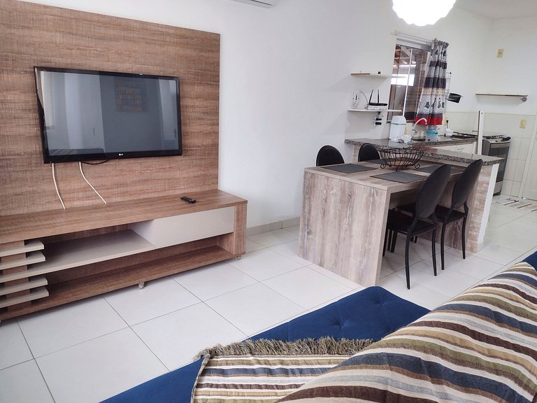 Casa em condomínio com piscina na Praia Rasa