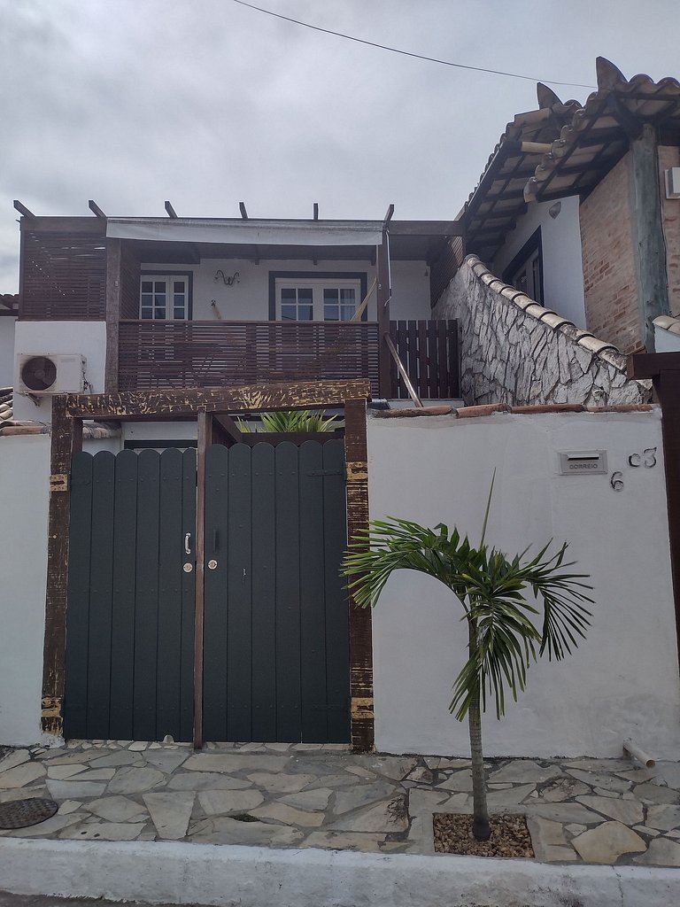 Apto. 2 Quartos em Ótimo Local - Centro de Búzios