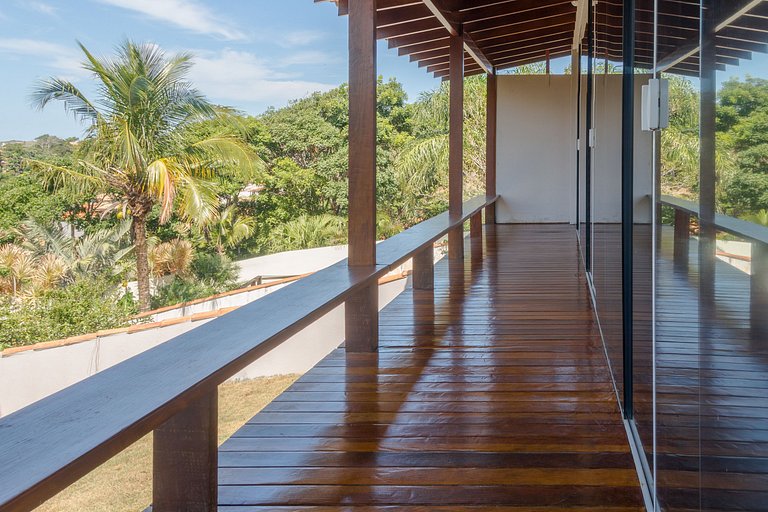 View, large backyard and leisure area in Búzios