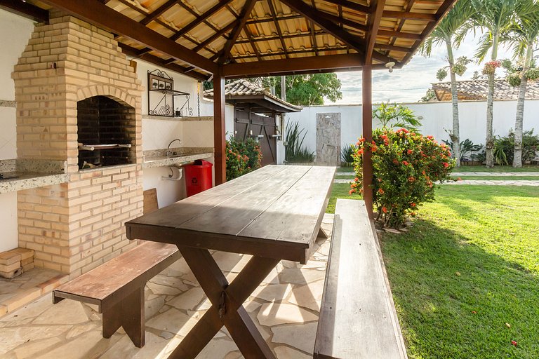 Casa em Búzios - piscina e churrasqueira