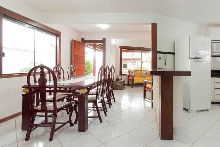 Casa em Búzios - piscina e churrasqueira