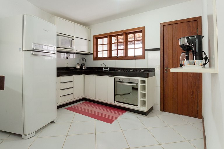 Casa em Búzios - piscina e churrasqueira