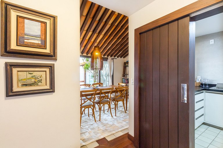 Casa em Búzios com vista deslumbrante
