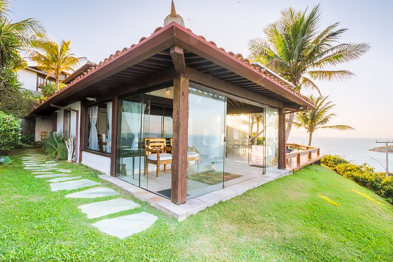 Casa em Búzios com vista deslumbrante