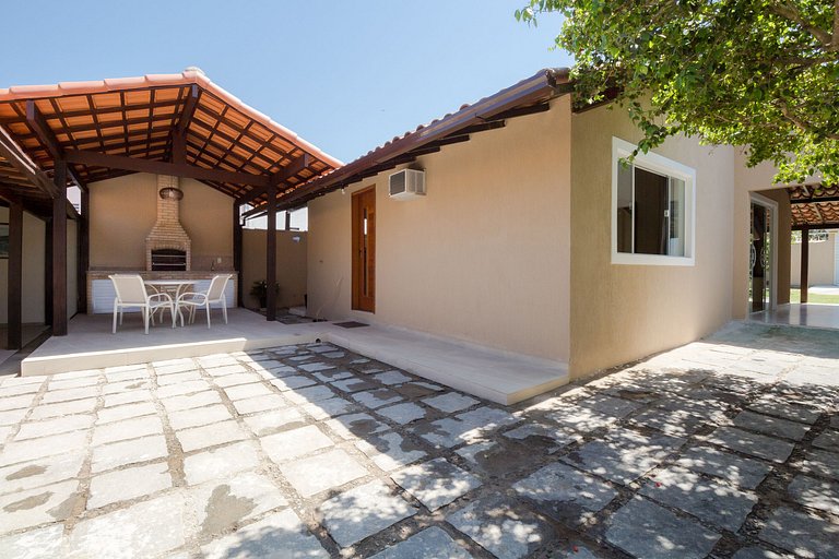 Bela casa de praia sossegada no Centro de Búzios