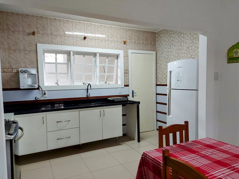 Amplo flat no Centro de Búzios