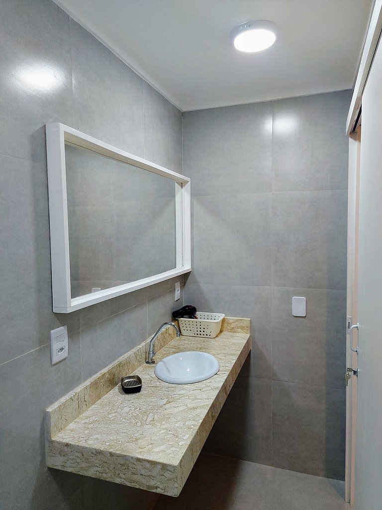 Amplo flat no Centro de Búzios