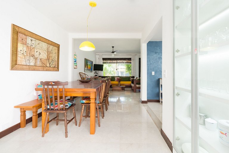 Casa em condomínio a 100m do canto esquerdo de Geribá
