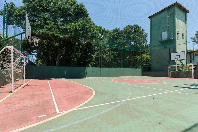 Linda casa em Cond. a 150m da Praia de Manguinhos