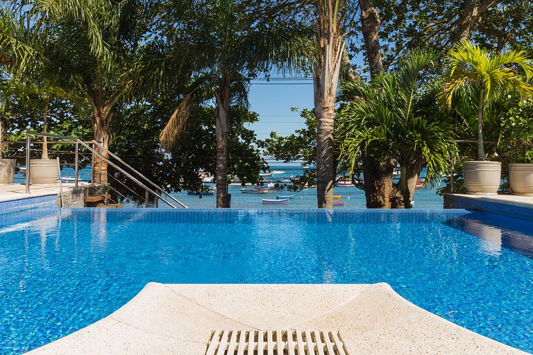Encanto e conforto à beira da Orla Bardot-Búzios