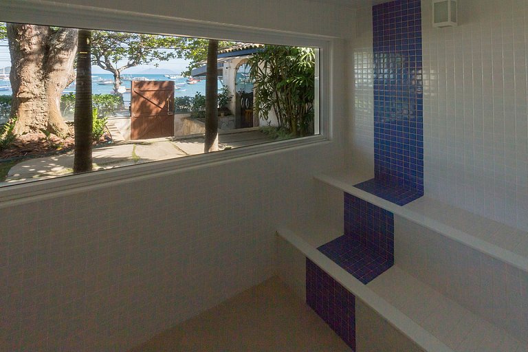 Encanto e conforto à beira da Orla Bardot-Búzios