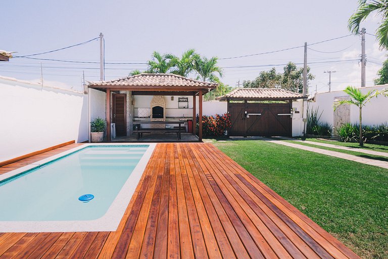 Casa em Búzios - piscina e churrasqueira