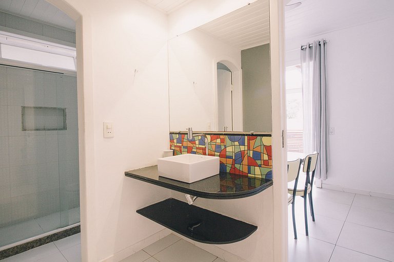 Apto. 2 Quartos em Ótimo Local - Centro de Búzios