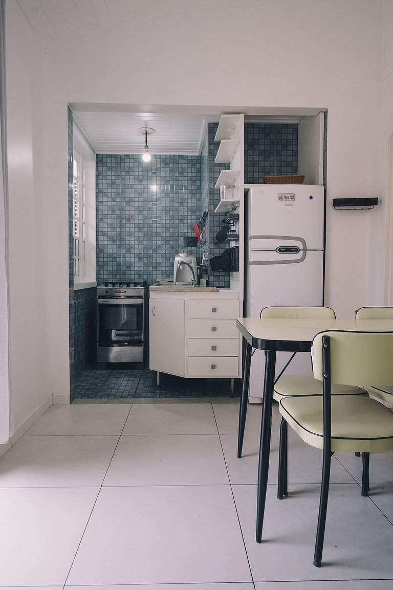 Apto. 2 Quartos em Ótimo Local - Centro de Búzios