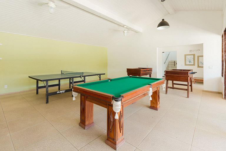 Casa em Condomínio 150m da Praia de Manguinhos