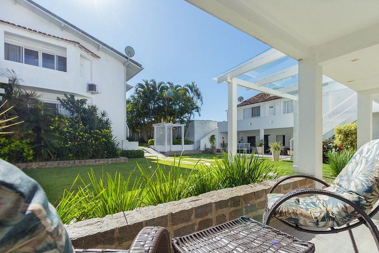 Apartamento Espaçoso na Tartaruga - Búzios
