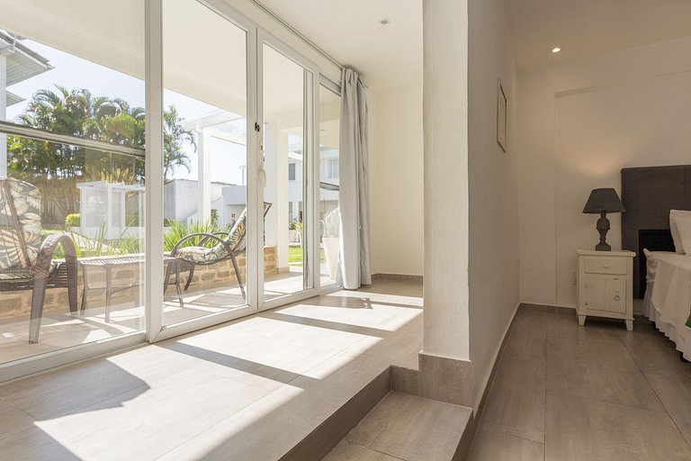Apartamento Espaçoso na Tartaruga - Búzios