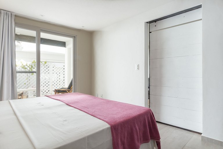 Apartamento com Garagem na Tartaruga - Búzios