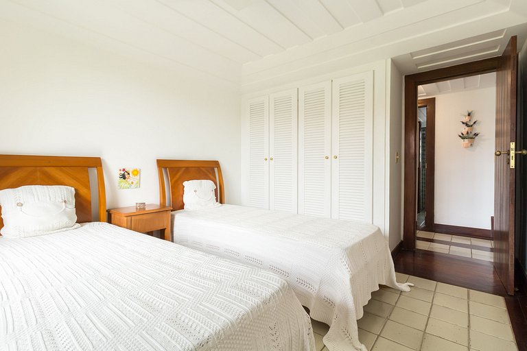 Casa Incrível em Búzios - Vista Mar e Pôr do Sol