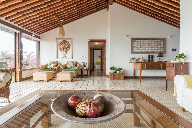 Casa Incrível em Búzios - Vista Mar e Pôr do Sol