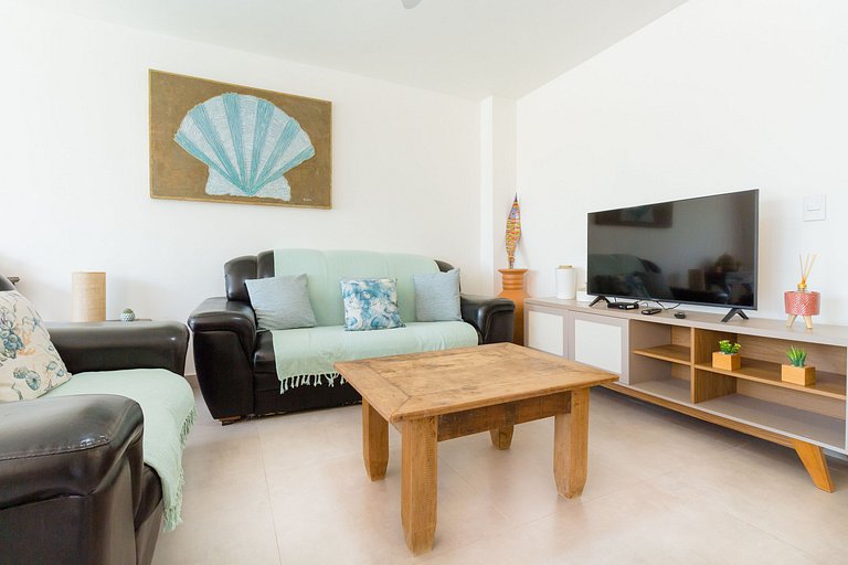 Casa reformada de 3 dormitorios en condominio completo junto