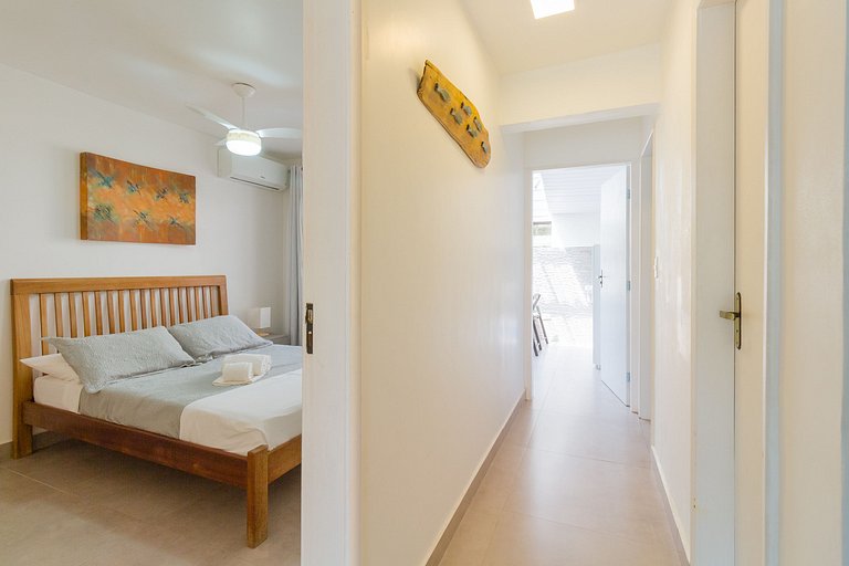 Casa reformada de 3 dormitorios en condominio completo junto