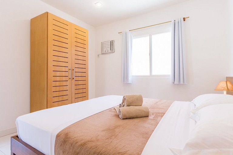 Casa térrea 3 quartos em condomínio completo - Búzios