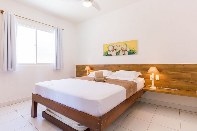 Casa térrea 3 quartos em condomínio completo - Búzios