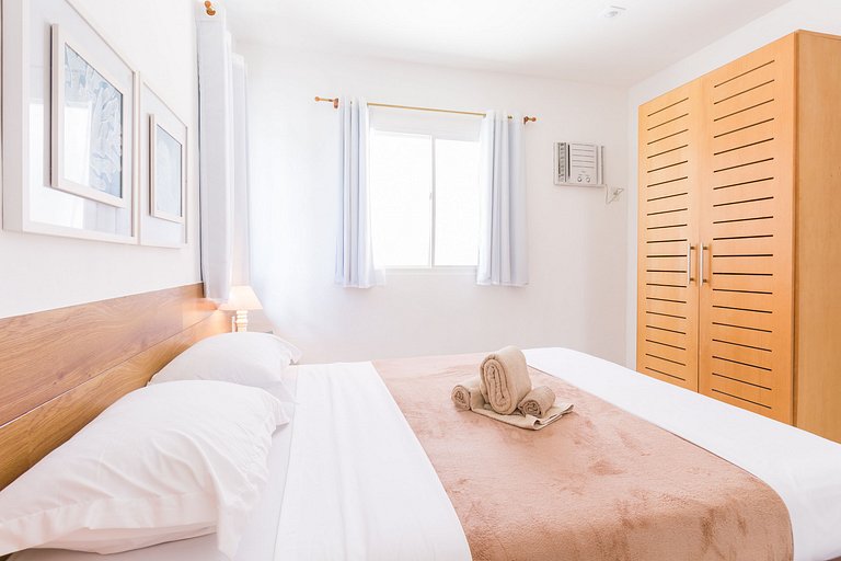 Casa térrea 3 quartos em condomínio completo - Búzios