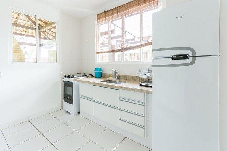 Casa térrea 3 quartos em condomínio completo - Búzios