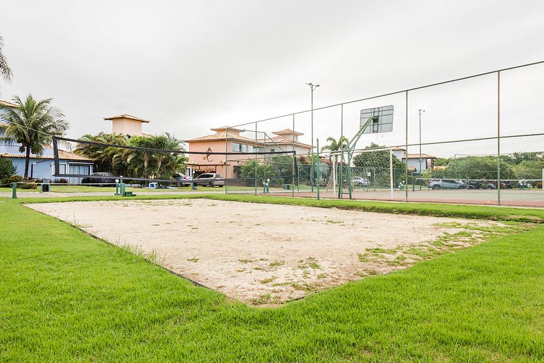 Casa térrea 3 quartos em condomínio completo - Búzios