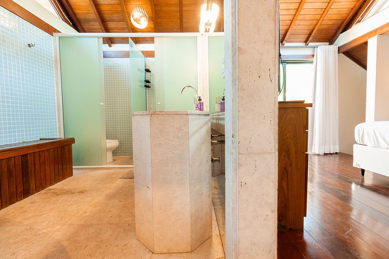 Casa 3 Suítes com Piscina na Marina - Búzios