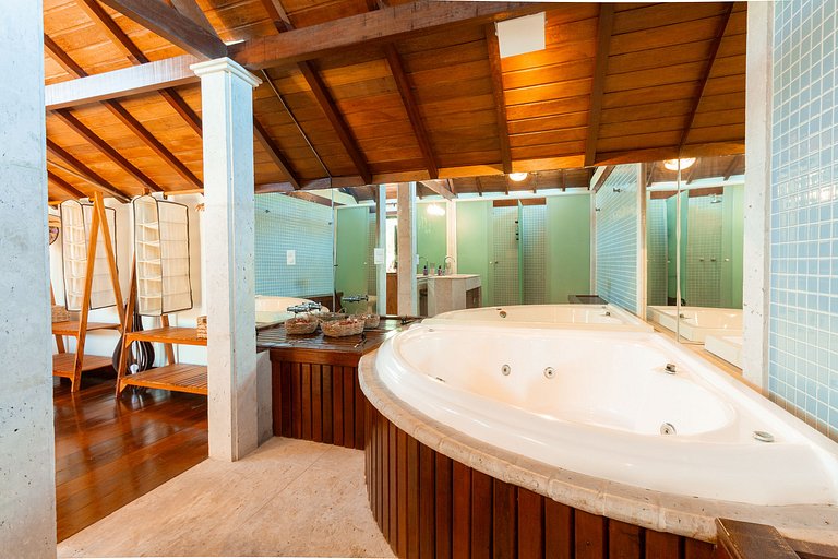 Casa 3 Suítes com Piscina na Marina - Búzios