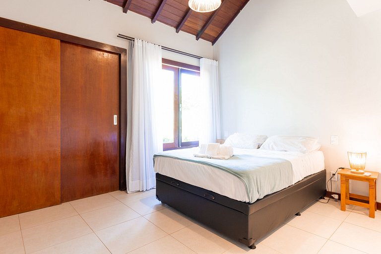 Casa 3 Suítes com Piscina na Marina - Búzios