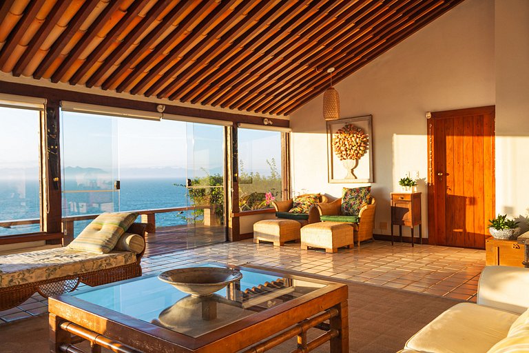 Casa Incrível em Búzios - Vista Mar e Pôr do Sol
