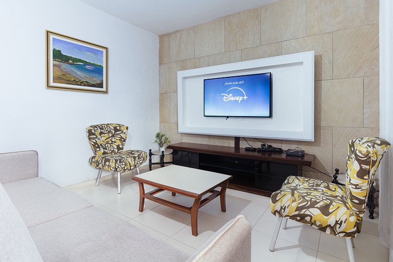 Amplo flat no Centro de Búzios