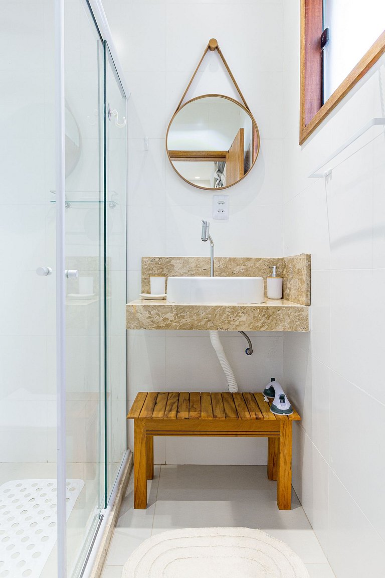 Nova casa com piscina e churrasqueira em Búzios