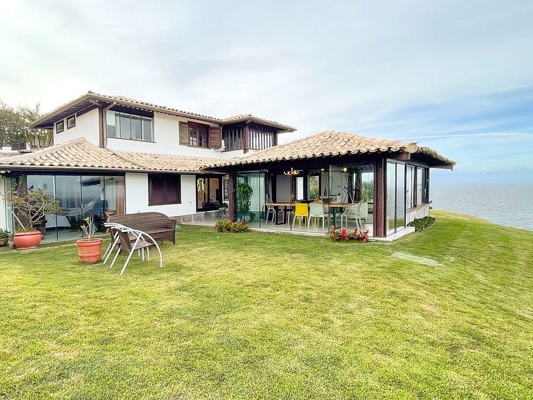 Casa com vista fascinante em Búzios