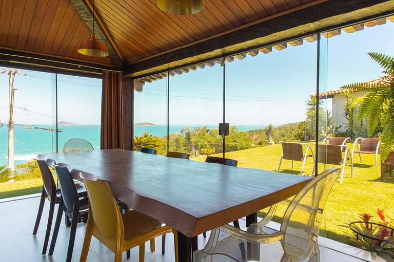 Casa com vista fascinante em Búzios