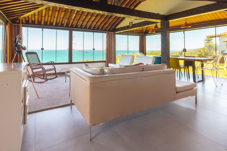 Casa com vista fascinante em Búzios