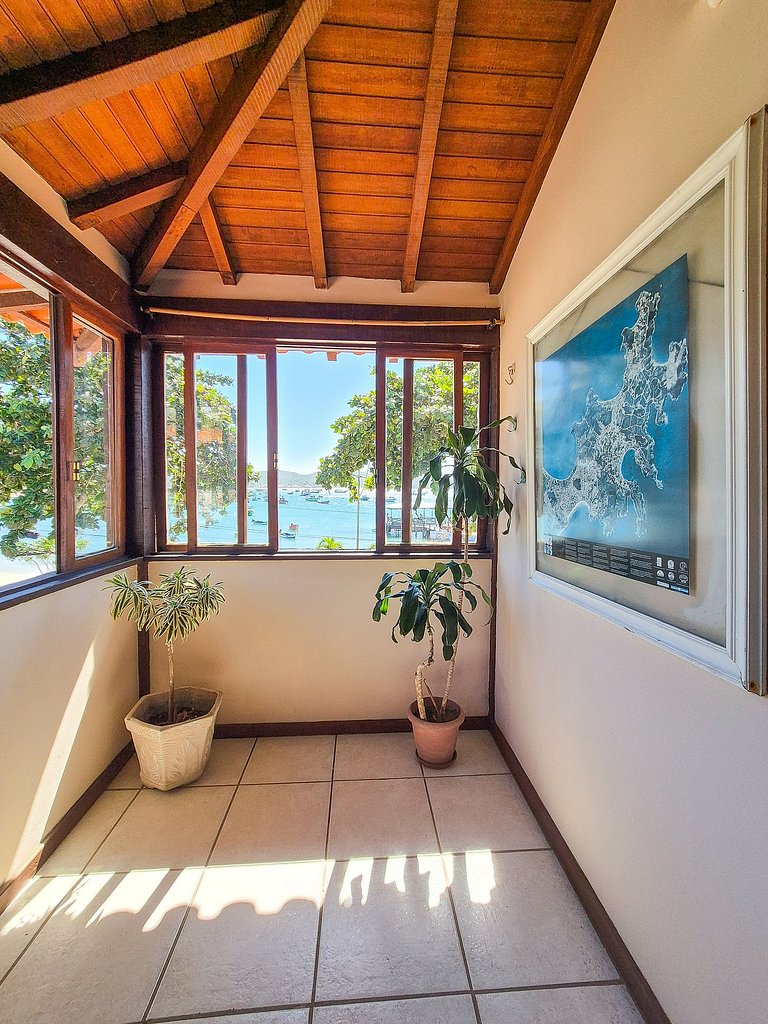 Apartamento à Beira-Mar na Orla Bardot – Búzios