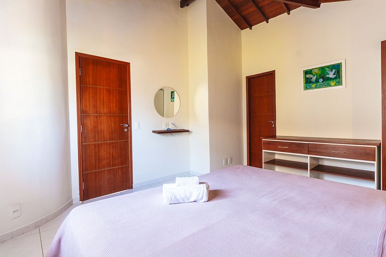 Casa com Piscina e Vista para o Mar na Orla Bardot