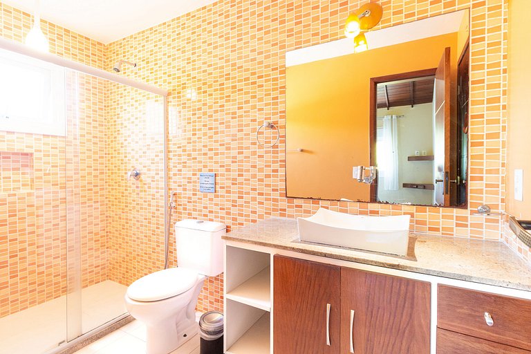 Casa com Piscina Privativa na Orla Bardot